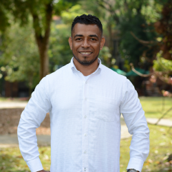 Carlos Zamora Carlos Zamora