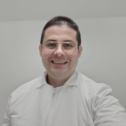 Carlos Navarro Chica Carlos Navarro Chica