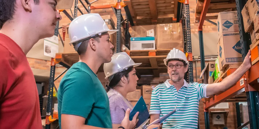 Estudiantes de Ingeniería Industrial