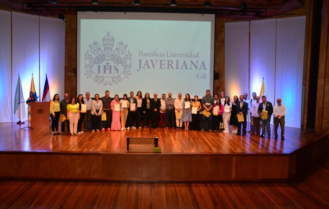 En un acto muy significativo de reconocimiento, se llevó a cabo la celebración del Día del Profesor