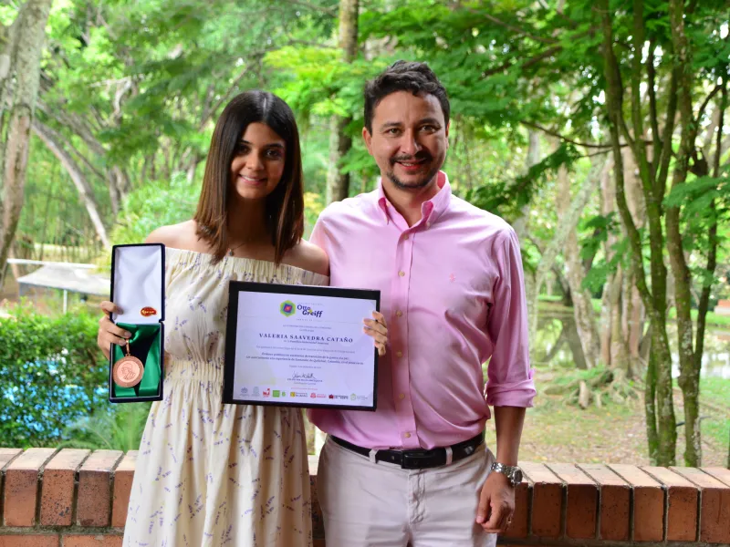 Valeria Saavedra y Gustavo Morales Javeriana Cali