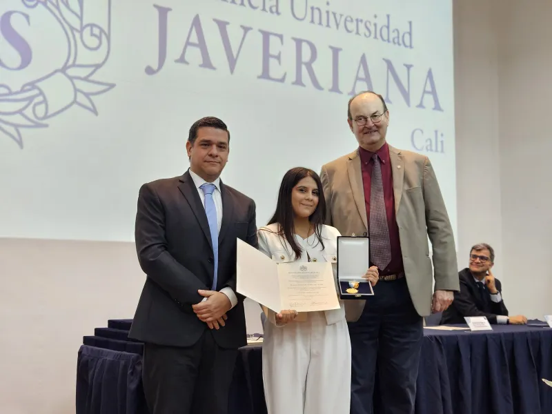 Cruz San Pedro Claver: 25 estudiantes reconocidos por sus calidades humanas y espíritu javeriano