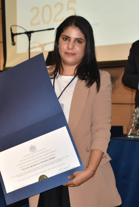 Viviana Posada Premio Bienal Javeriana Premio Bienal Javeriana Cali
